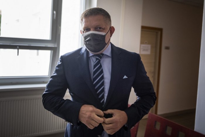 Ilustračný obrázok k článku Fico vypovedal ku krádeži 50-tisíc eur a zlatých mincí: Incident vraj vyriešil interne