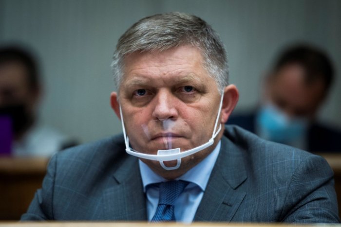 Ilustračný obrázok k článku Fico KRITIZUJE zmluvu s USA: Naše letiská budú môcť využiť aj na svoje účely!