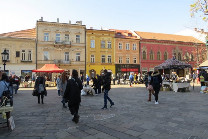 Ilustračný obrázok k článku Celé mesto aj okolie Košíc má byť v čiernej farbe! Vianoce a Silvester sa môžu zmeniť