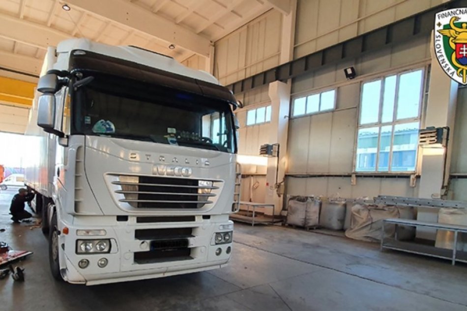 Ilustračný obrázok k článku Veľké odhalenie pri pašovaní: Najväčší záchyt drog na východnej hranici! FOTO