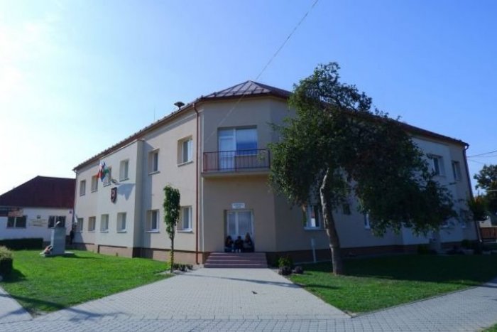 Ilustračný obrázok k článku Zvolenská Slatina pripravuje svoju 1. monografiu: Prispieť môžu občania aj rodáci