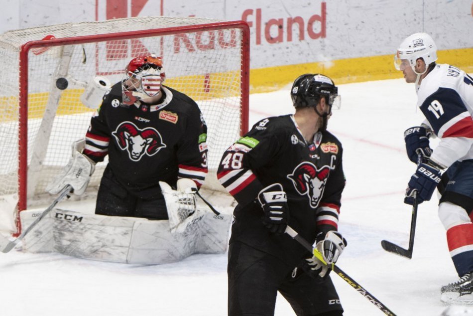 Ilustračný obrázok k článku Barani nebodovali ani v 2. zápase pod Urpínom: Poprad si schuti zastrieľal