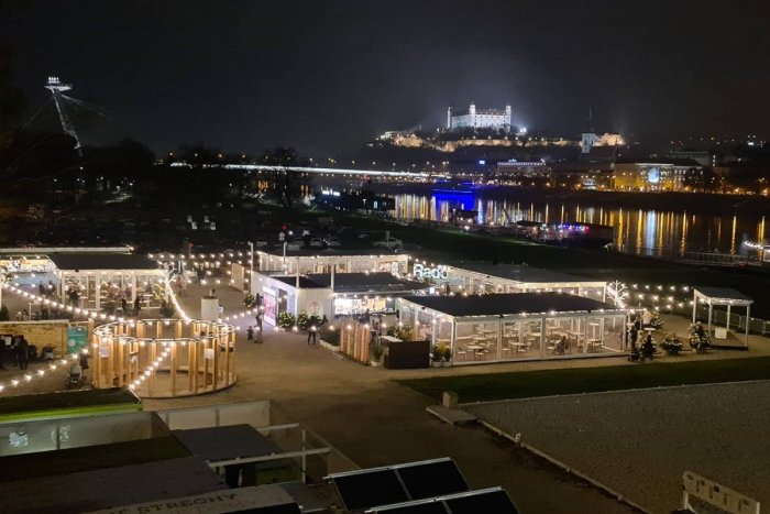 Ilustračný obrázok k článku Pekné GESTO z vianočných trhov: Zimný Tyršák ponúka ZDRAVOTNÍKOM punč zadarmo