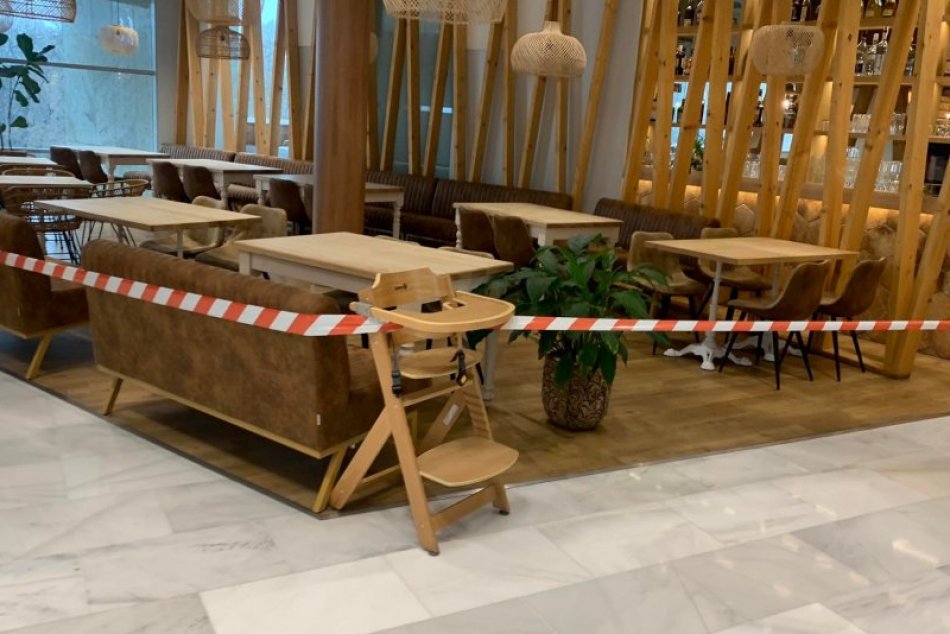 Ilustračný obrázok k článku Gastro volá o POMOC: Ideme ku dnu a desiatky tisíc ľudí skončia na úrade práce!