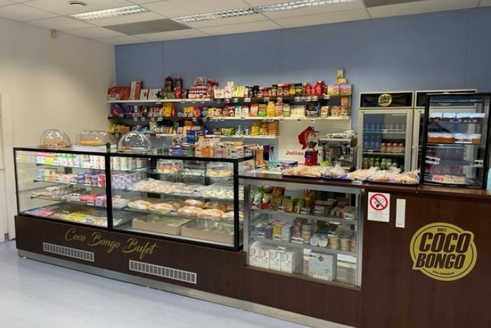 Ilustračný obrázok k článku Dobrá správa nielen pre pacientov: Nemocničný bufet po novom prevádzkuje obľúbené CocoBongo!