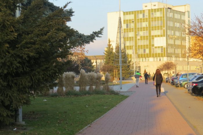 Ilustračný obrázok k článku Nie ste očkovaní ani prekonaní? V robote v okrese Michalovce vás čaká POVINNÉ testovanie