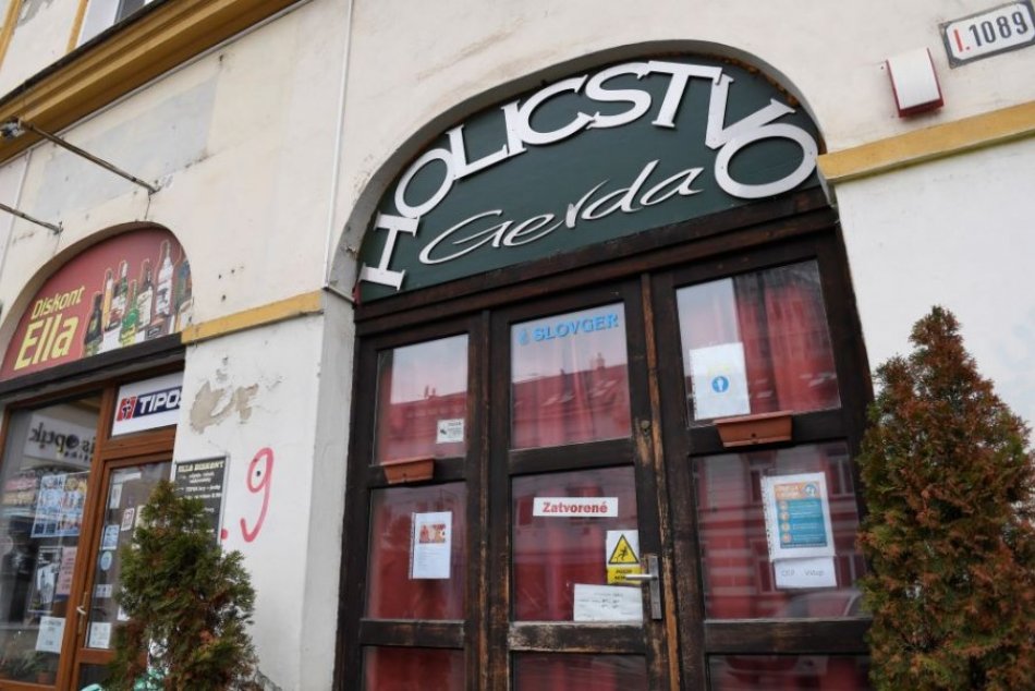 Ilustračný obrázok k článku Žiadne strihanie ani nové účesy. Lockdown zavrel aj košické kaderníctva, FOTO