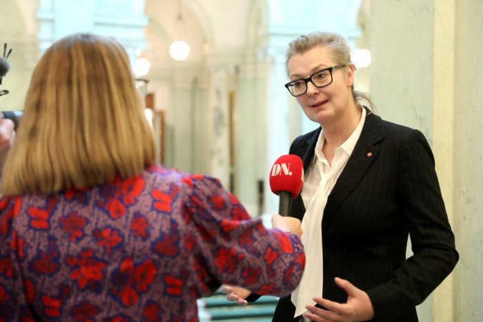 Ilustračný obrázok k článku Ďalšia krajina má TRANSRODOVÚ ministerku: Táto blondínka bola predtým mužom!