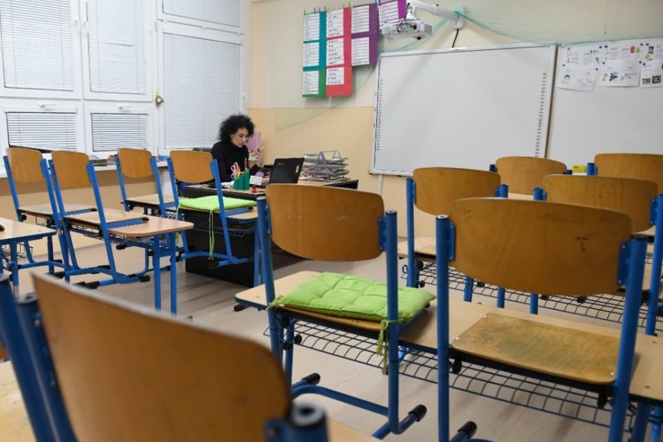 Ilustračný obrázok k článku Na bystrickej škole je VOĽNÉ miesto: Hľadá sa nový UČITEĽ