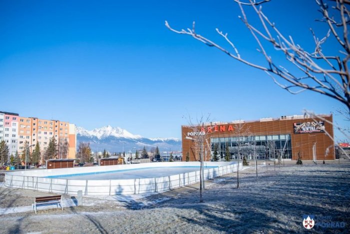 Ilustračný obrázok k článku Správa, ktorá nepoteší žiadneho Popradčana: Verejné korčuľovanie sa ODKLADÁ