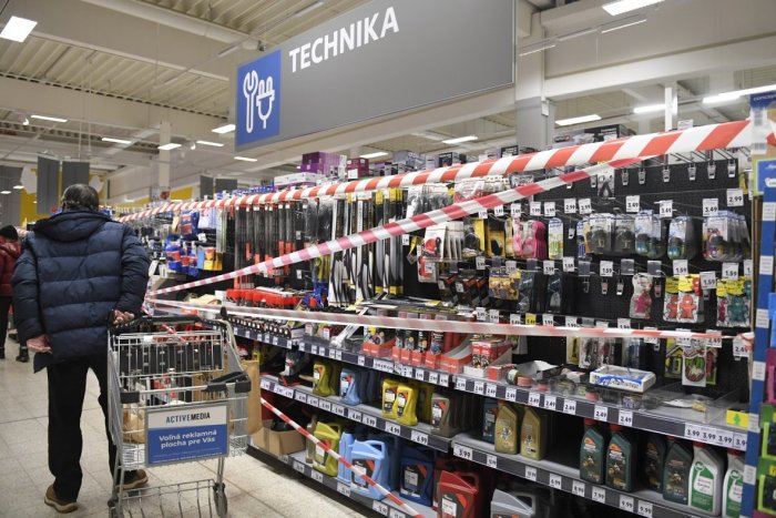 Ilustračný obrázok k článku Šaľania, nie ste očkovaní? Otvoria sa pre vás ďalšie obchody, reštaurácie NIE