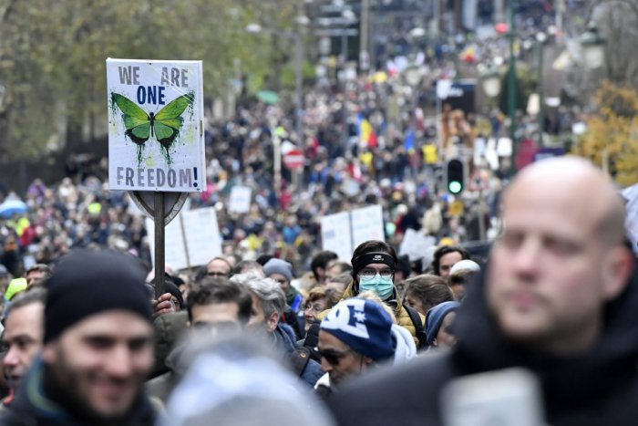 Ilustračný obrázok k článku Tvrdý zásah polície voči demonštrantom v Bruseli: Vodné delá a slzotvorný plyn!