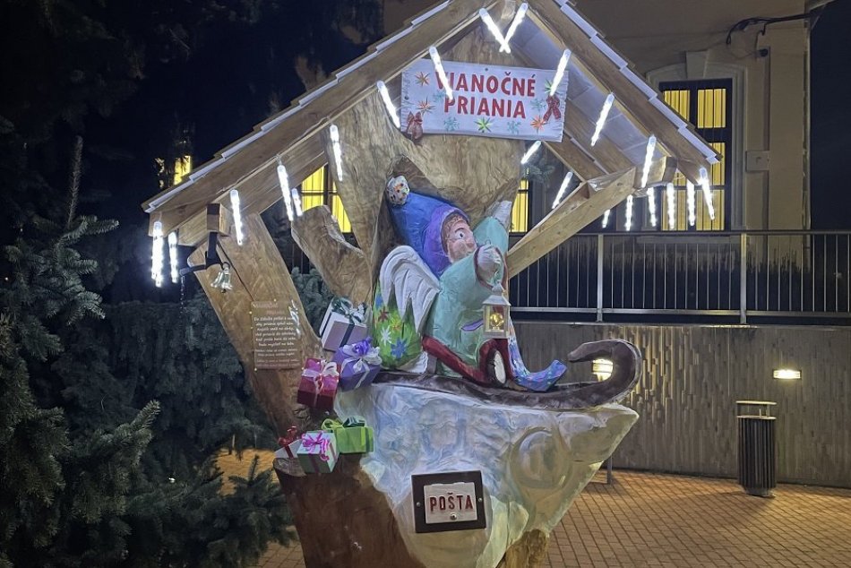Ilustračný obrázok k článku V obci pri Nitre majú špeciálnu poštu: Deťom plní vianočné priania, FOTO
