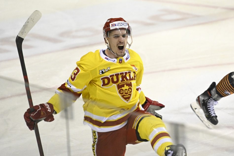 Ilustračný obrázok k článku Hokejisti Trenčína rozbili býkov: Koronavírusová prestávka ich nabila energiou