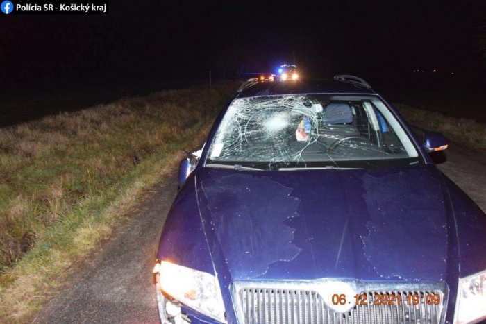 Ilustračný obrázok k článku Tragická nehoda na východe. Štrnásťročného chlapca zrazilo auto, v nemocnici zomrel