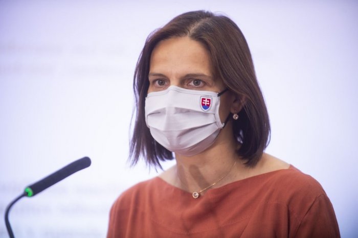 Ilustračný obrázok k článku Ministerka Kolíková o povinnom očkovaní: Návrh zákona mám v zásuvke!