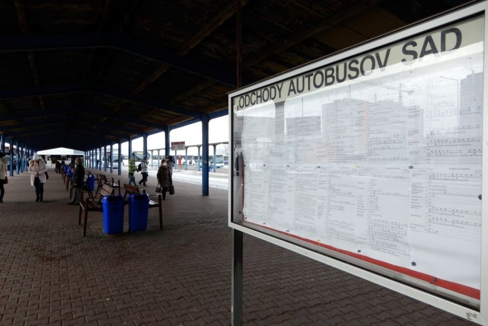 Ilustračný obrázok k článku Veľké ZMENY v autobusovej doprave pod Tatrami: Spoločnosť zapracovala návrhy cestujúcich