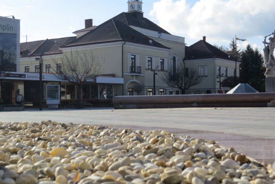 Ilustračný obrázok k článku Protipandemické opatrenia mesta: Obmedzuje sa fungovanie radnice