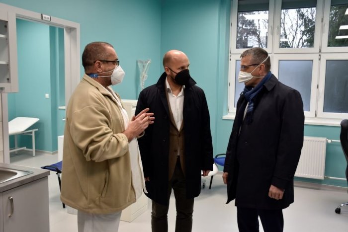 Ilustračný obrázok k článku Minister Naď v ružomberskej nemocnici: Potečú sem ďalšie milióny eur