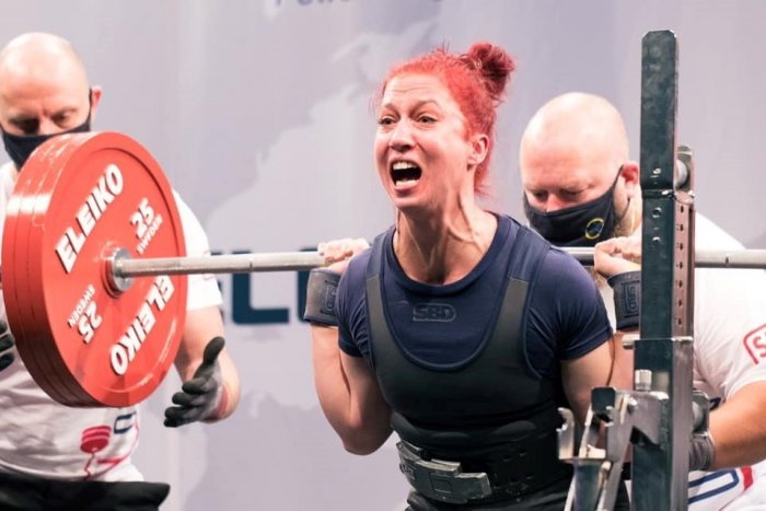 Ilustračný obrázok k článku Najväčšia slovenská siláčka: Ivana Horná prepísala tabuľky a získala medaily