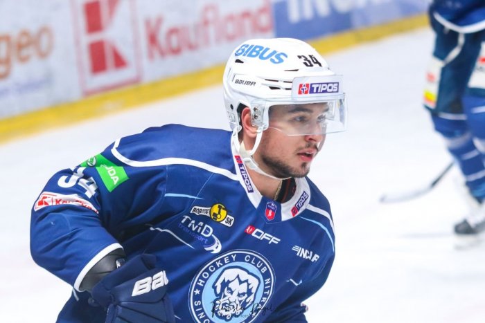 Ilustračný obrázok k článku Slovensko na Švajčiarskom pohári: Kto z Nitry sa predstaví v najcennejšom drese?