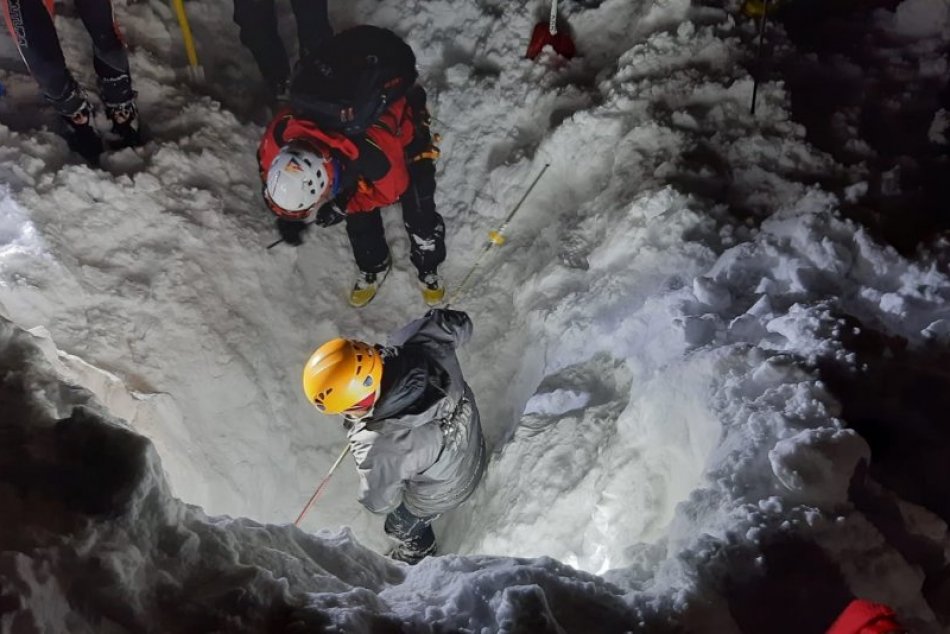 Ilustračný obrázok k článku TRAGÉDIA v slovenských horách: Zabíjala lavína, obeť nemusí byť len jedna, FOTO