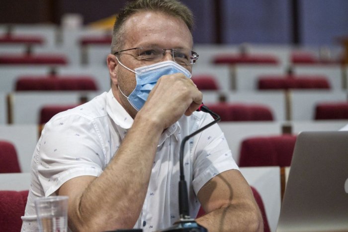 Ilustračný obrázok k článku Receptom je pozitívne nastavenie a hľadanie riešení, vraví v rozhovore starosta Starého Mesta I. Petrovčik