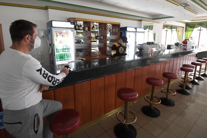 Ilustračný obrázok k článku Gastro a cestovný ruch MELÚ z posledného: Kedy sa to podľa ministra vráti do NORMÁLU?