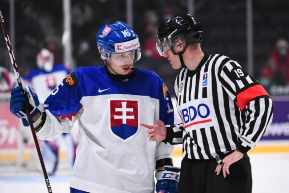 Ilustračný obrázok k článku Slováci začali MS sľubne: Medzi oporami je Považskobystričan Marko Stacha, FOTO