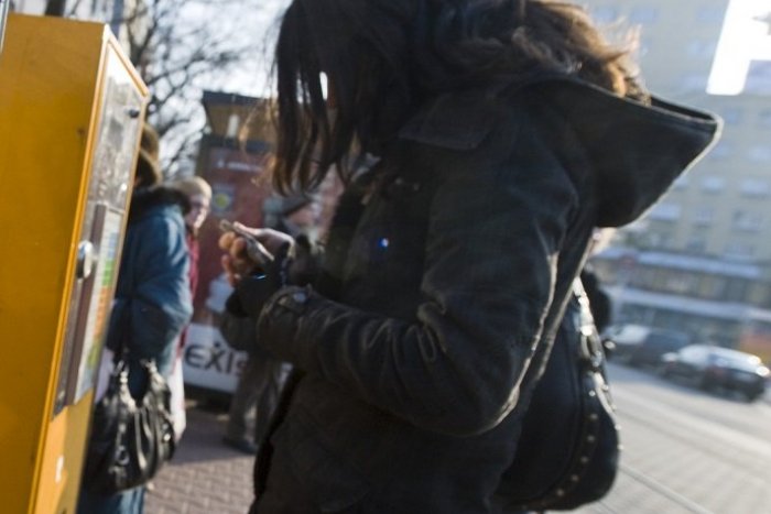 Ilustračný obrázok k článku Na Silvestra ODSTAVIA viaceré automaty na lístky: VANDALI totiž "oslavujú" po svojom