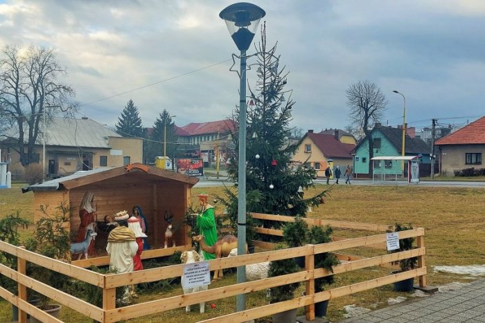 Ilustračný obrázok k článku Ako sa nevinný oznam stane virálom: Rodičia v Prešove, TOTO už nerobte! FOTO