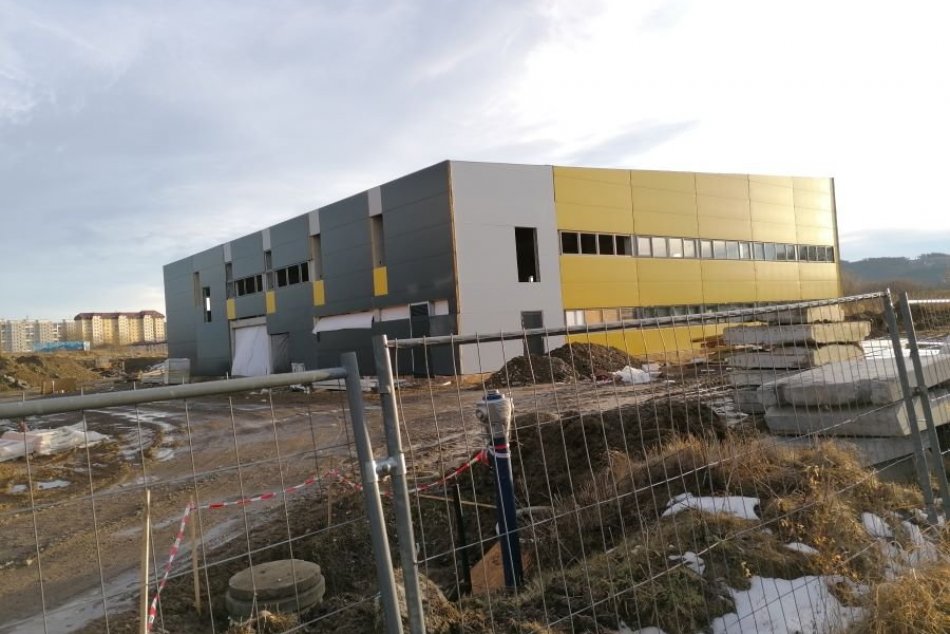 Ilustračný obrázok k článku Rozbehli to Suchý s Bartečkom, no projekt sa nedokončil: Čo bude s areálom Active Zone?