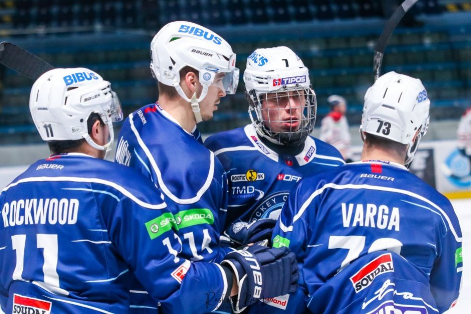 Ilustračný obrázok k článku Oslabená Nitra zbíjala pod Tatrami: Z Popradu si nesie tri body