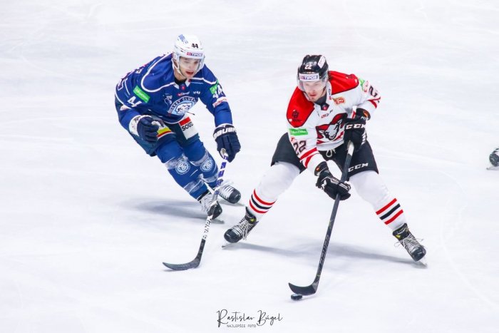 Ilustračný obrázok k článku Nitra nezvládla dohrávku: Na domácom ľade inkasovala 5 gólov