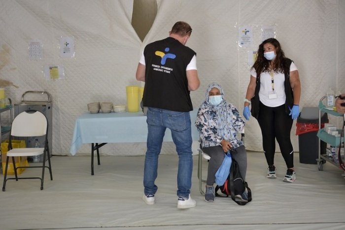 Ilustračný obrázok k článku Nie si očkovaný? Budeš platiť! Grécky premiér trvá na pokutách pre občanov nad 60 rokov