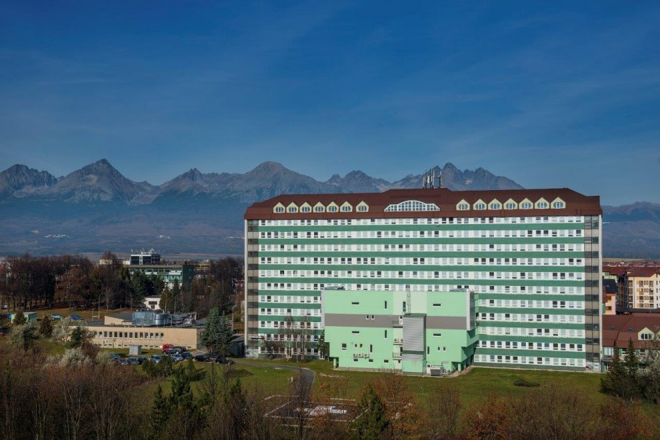 Ilustračný obrázok k článku Ako teraz testujú PCR na Covid v popradskej nemocnici? A je nutný aj výmenný lístok?