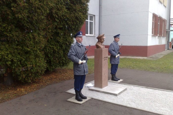 Ilustračný obrázok k článku Na Sliači si uctili špičkového letca: Bol najúspešnejším Slovákom bojujúcim v radoch RAF