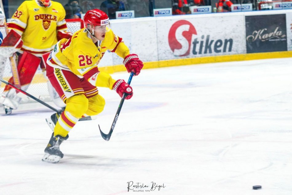 Ilustračný obrázok k článku Gólových osláv bolo málo: Predĺženie však prinieslo radosť Dukle Trenčín