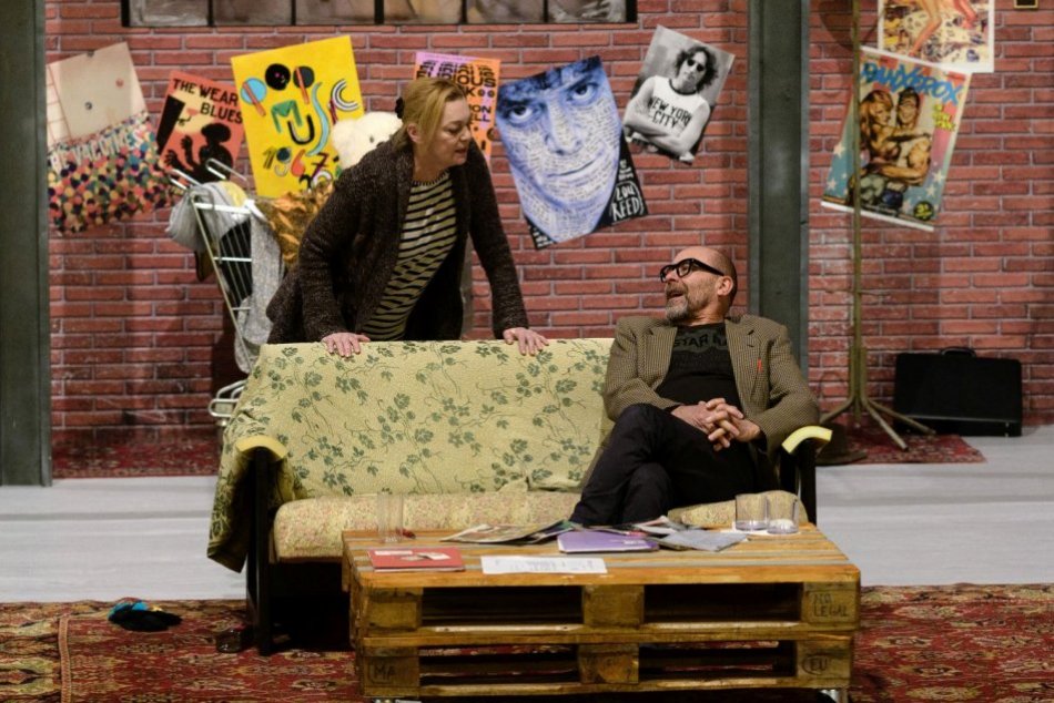 Ilustračný obrázok k článku DAB opäť láka divákov: Pripravuje premiéru bláznivej komédie, FOTO