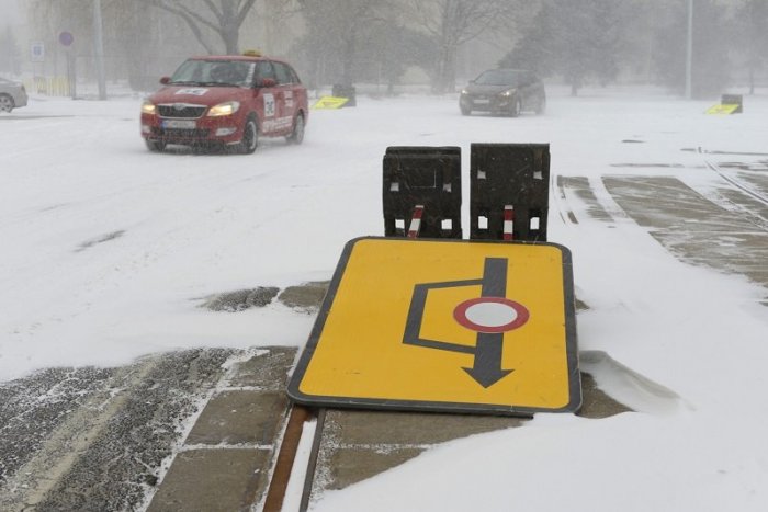 Ilustračný obrázok k článku SHMÚ vystríha všetky okresy v Banskobystrickom kraji: KEDY a KDE môže vyčíňať počasie?