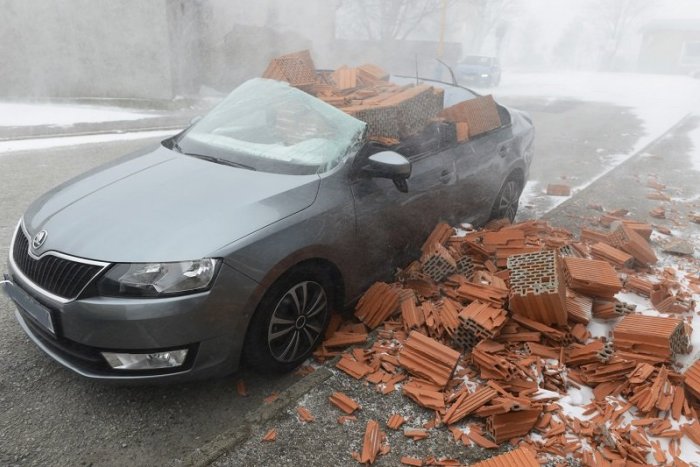 Ilustračný obrázok k článku ZVÝŠENÉ výstrahy: Vietor až 180 km/h a sneh môže paralyzovať sever Slovenska!