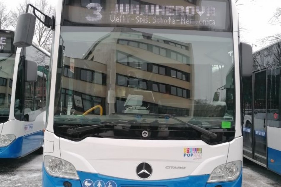Ilustračný obrázok k článku Mimoriadna úprava liniek v Poprade: Vodičov autobusov MHD vyradila pandémia