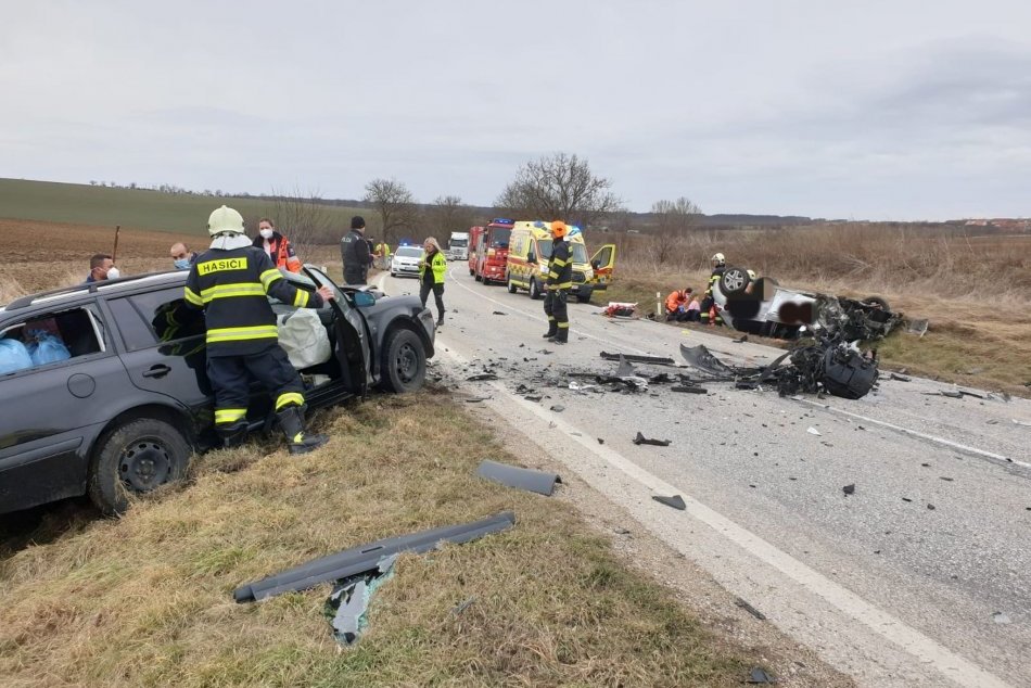 Ilustračný obrázok k článku TRAGÉDIA na ceste neďaleko Nitry: Pri hrôzostrašnej nehode vyhasol ľudský život, FOTO