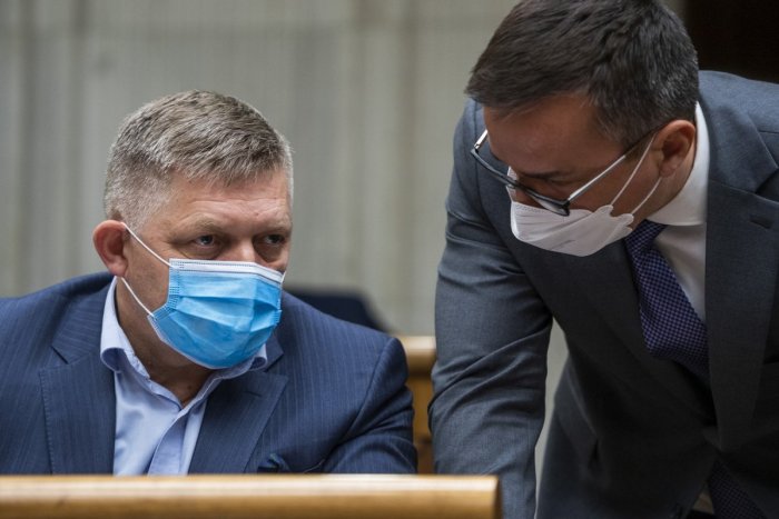 Ilustračný obrázok k článku Tomáš o schizofrenickej ponuke Fica: Raz povie, že sme zradcovia, potom chce spoluprácu