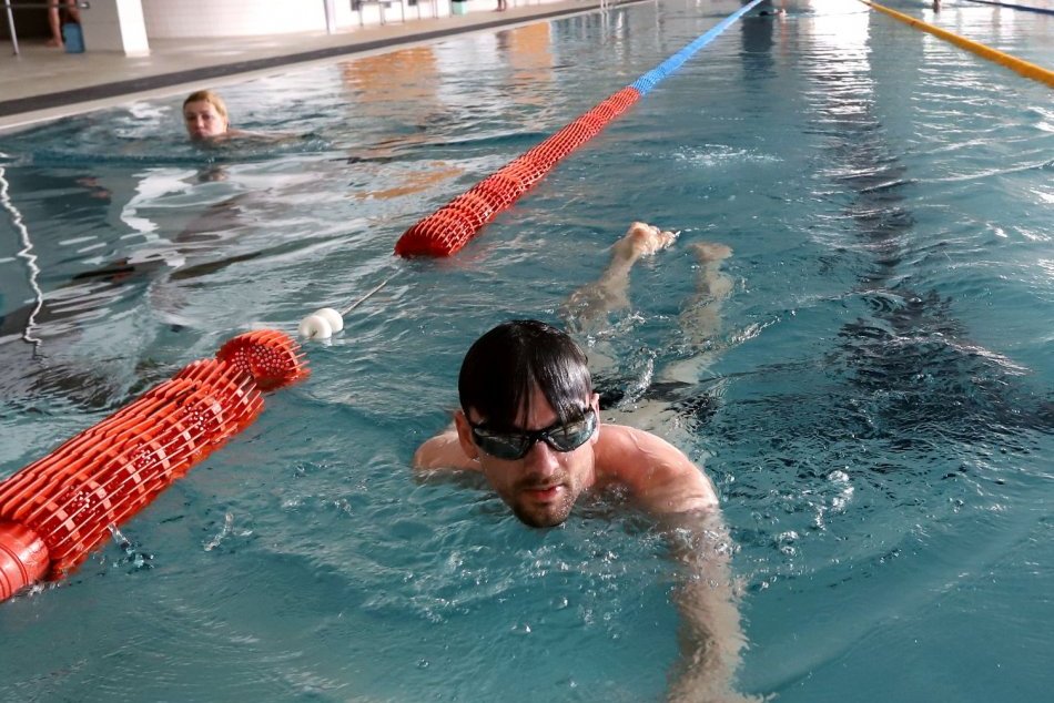 Ilustračný obrázok k článku Chystáte sa na bystrickú PLAVÁREŇ? Pripravte sa na OBMEDZENIA, s čím treba počítať?