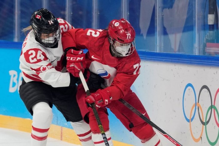 Ilustračný obrázok k článku Obrovský ŠKANDÁL alebo nový zvyk? Na olympiáde sa už športuje s RESPIRÁTORMI! FOTO