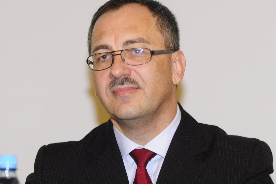 Ilustračný obrázok k článku Zvolen spoznal meno nového viceprimátora: Maňka prezradil, že nemá zostať sám