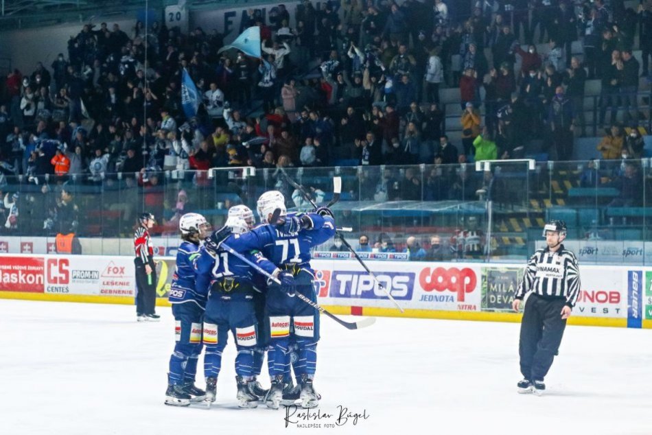 Ilustračný obrázok k článku Nitra lovila pred koncom prestupového obdobia: Pod Zobor prichádza lotyšský útočník