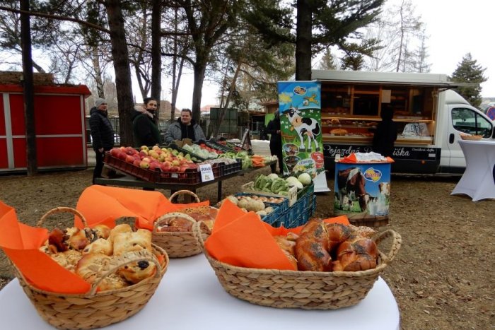 Ilustračný obrázok k článku V Kežmarku sa črtá nová regionálna tržnica: Mesto tam plánuje naliať státisíce!