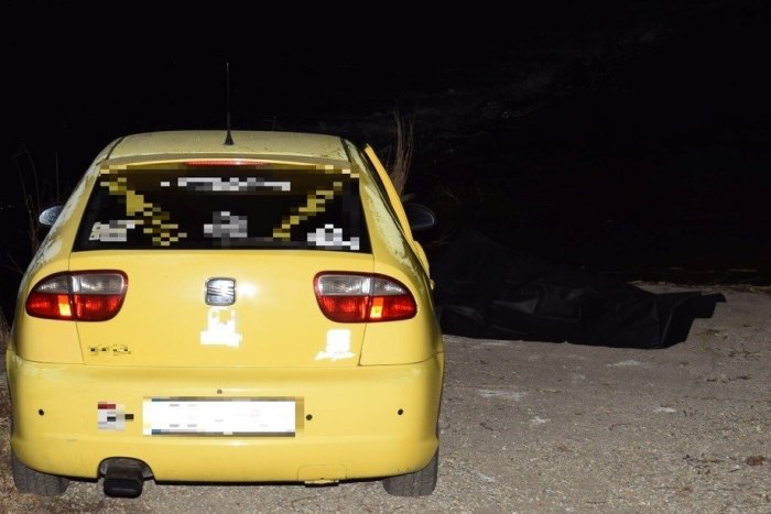 Ilustračný obrázok k článku Muž chcel zastaviť auto, v ktorom spalo dieťa: TÁTO chyba ho stála život